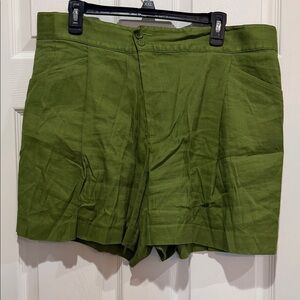 CAbi Olive Green Women's Shorts